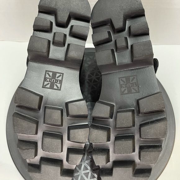 T.U.K TUK Platform Oxford Buckle Cutout - Picture 10 of 10